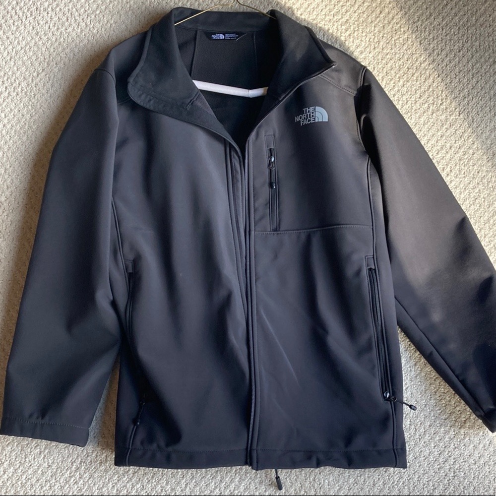 The North Face Mens Apex Quester Jacket